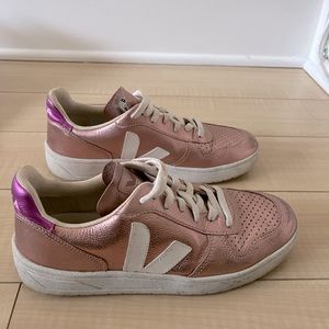 Veja V10 Metallic Pink Sneakers - Excellent condition!